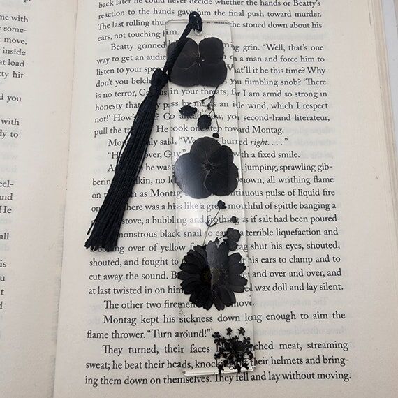 Pressed Flower Bookmark with Glitter Resin, F...
