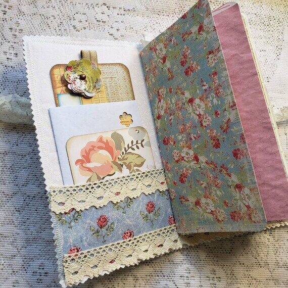 Travelers Junk Journal Notebook, Memory Journ...