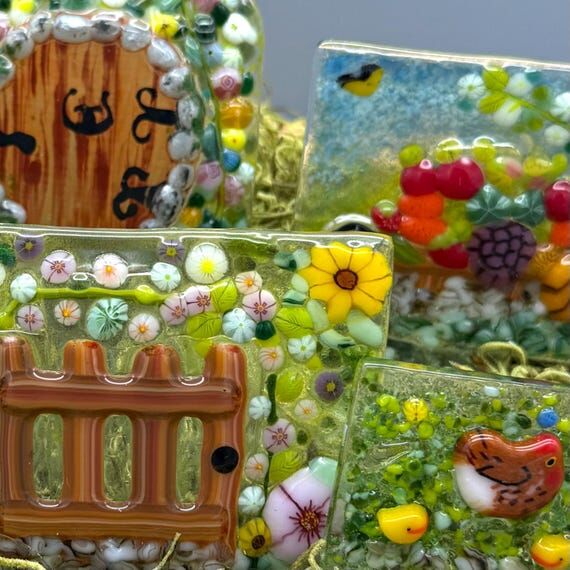 Cottage Garden Fused Glass Plant Stakes – F...