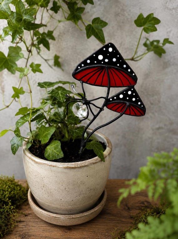 Black Mushroom Plant Stake, Dark Cottagecore ...