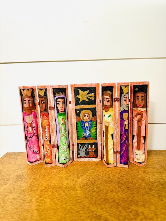 Terracota (#11) Wood nativity scene "Re...