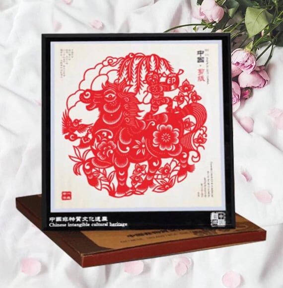 Handmade Chinese Zodiac Paper Cutting: Red Ji...