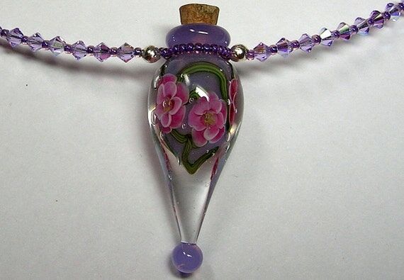 Stunning Pink and Purple Vessel Lampwork Glas...