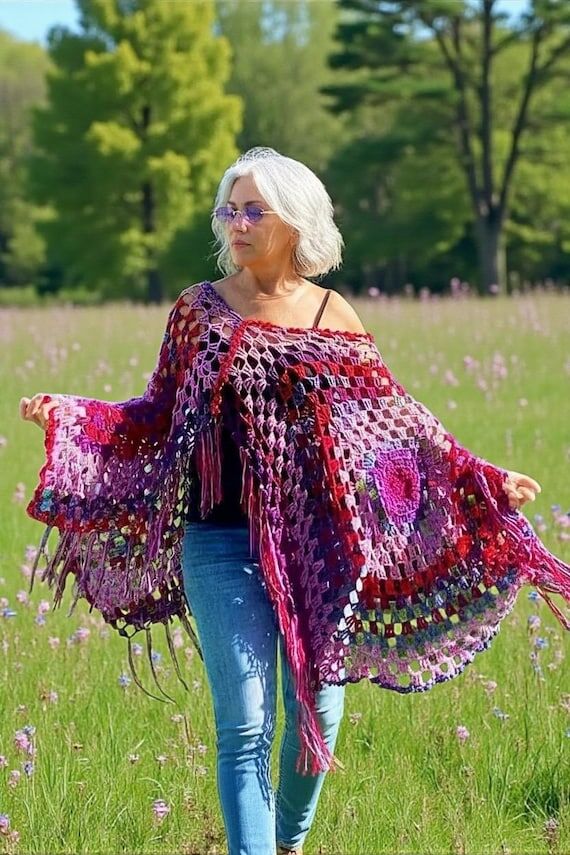 Boho Crochet Poncho Pattern: Easy Butterfly G...