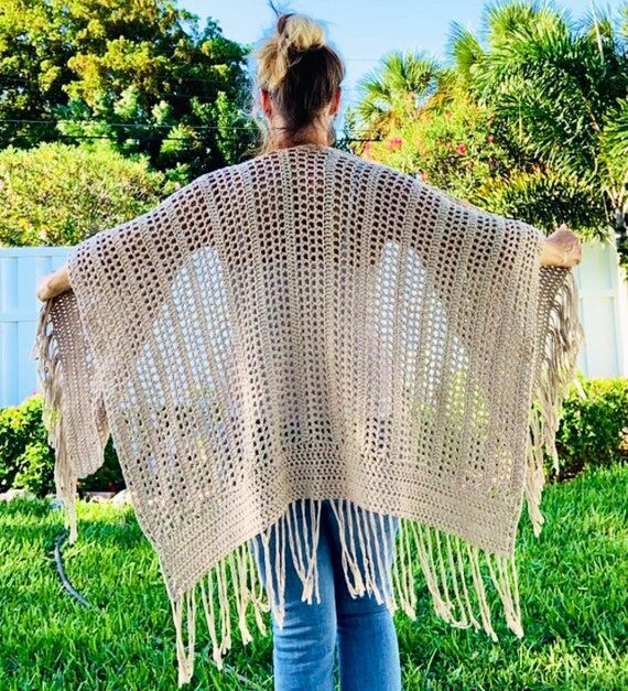 Crochet Ruana Wrap Pattern: Easy Boho Poncho ...