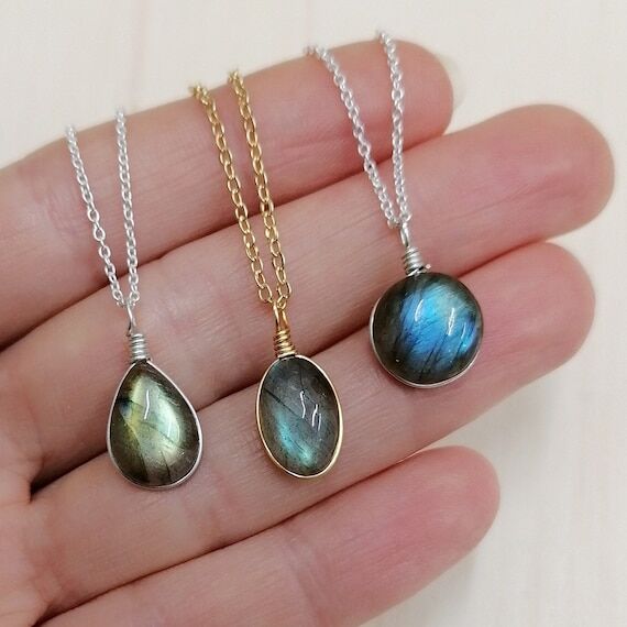 Medium/Large Labradorite necklace (customized...