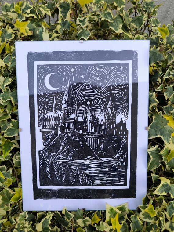 Hogwarts "Starry Night" Linocut | H...
