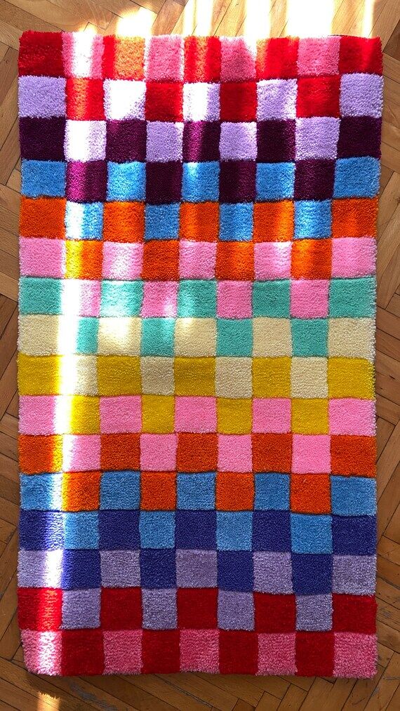 Handmade Geometric Tufted Wool Rug – Colorf...
