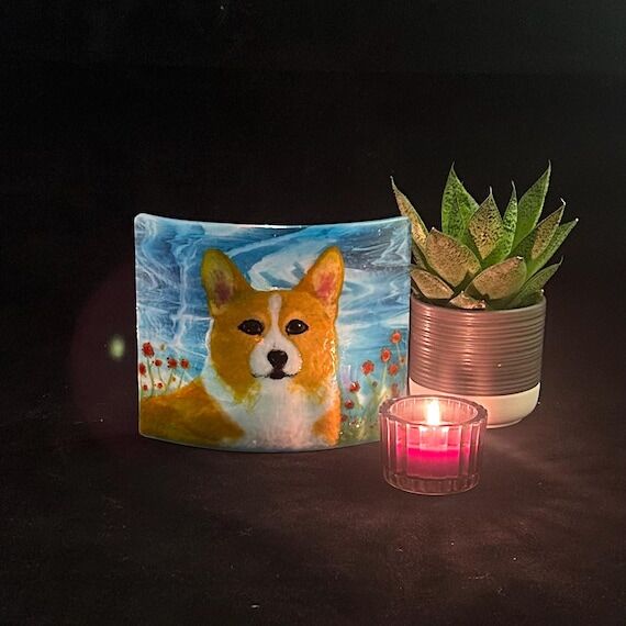 Welsh Corgi curved candle screen glass art, 5...