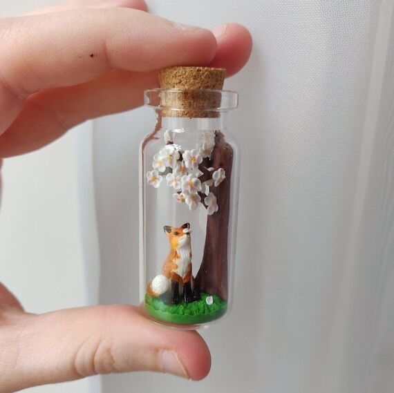 Fox under an appletree in glas-bottle / uniqu...