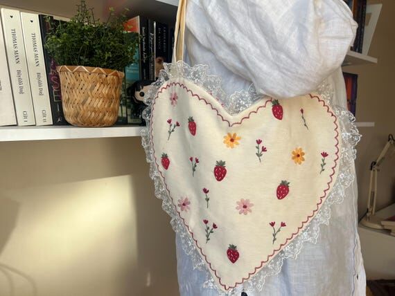 Heart Shaped Linen Tote Bag: Strawberry Embro...