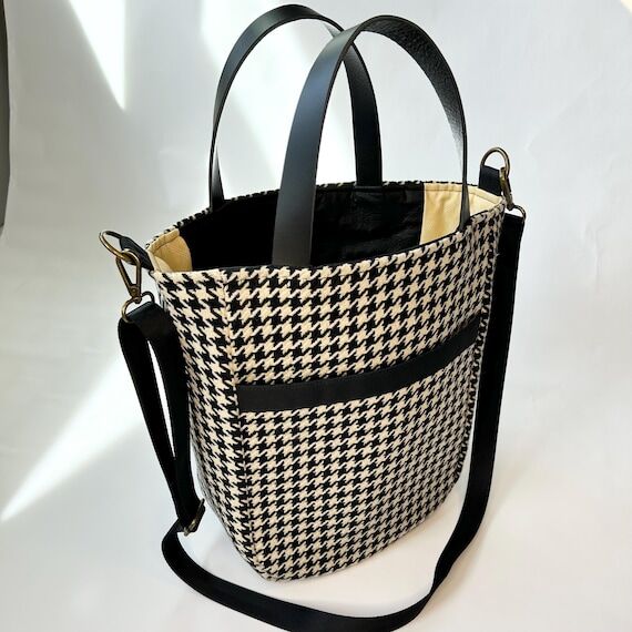 Houndstooth Tote Bag, Handmade with Leather H...