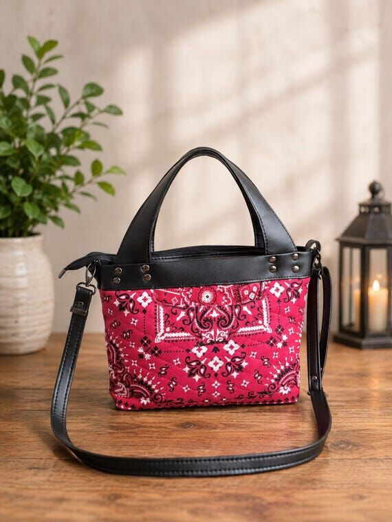 Prairie Rose Coupeville Tote...