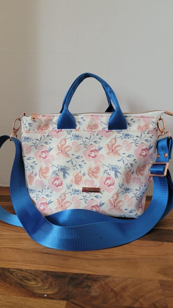 Toting tote...