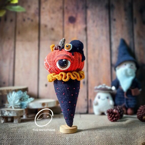 Halloween monster ice cream crochet amigurumi...