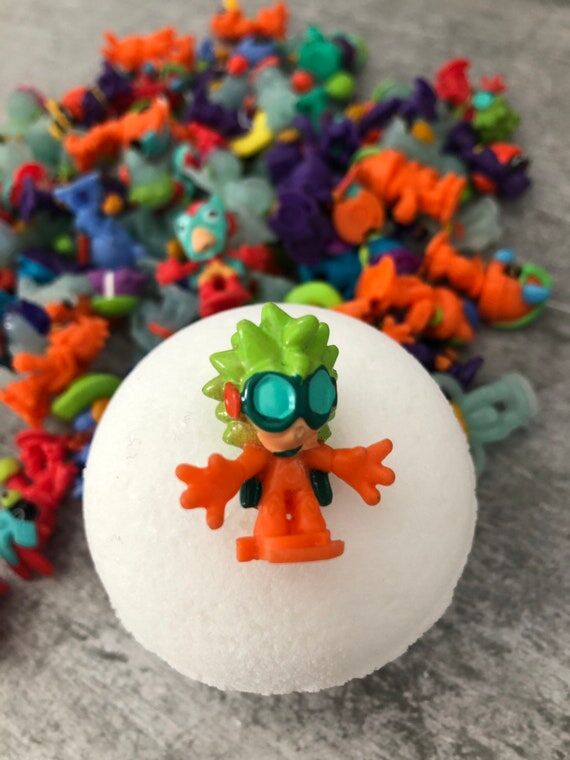 Kids Bath Bombs - Alien Bath Bomb - Kids Surp...