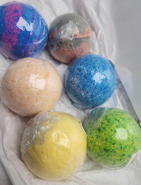 Bath Bomb 6 Pack - Fun & Fruity Collection - ...