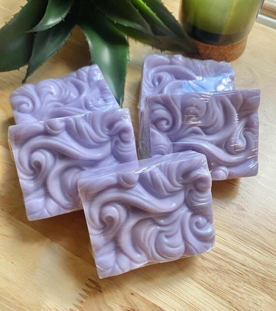 Handmade Lavender Goat Milk Soap: Calming Nat...