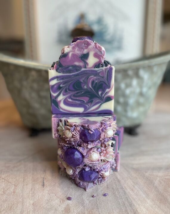 Amethyst Crystal Vegan Soap | Coconut milk so...