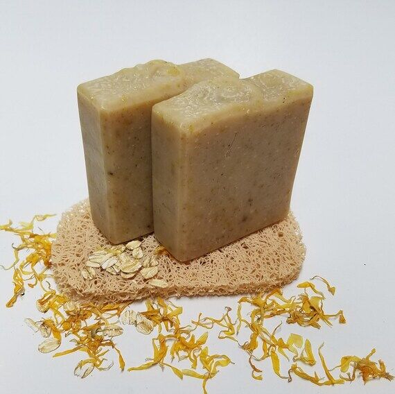 Chamomile Oatmeal Unscented Honey Soap...