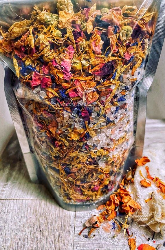 Flower Power Botanical Bath Soak | Rose, Lave...