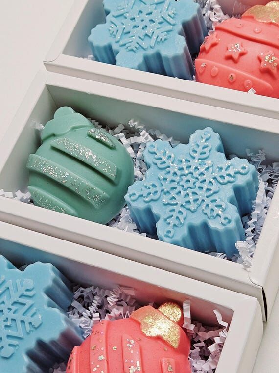 Winter Holiday Soap Gift Box: Snowflake and O...