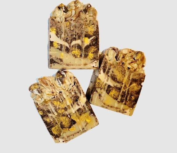 Dubai Chocolate Coffee Scrub Soap: Exfoliatin...
