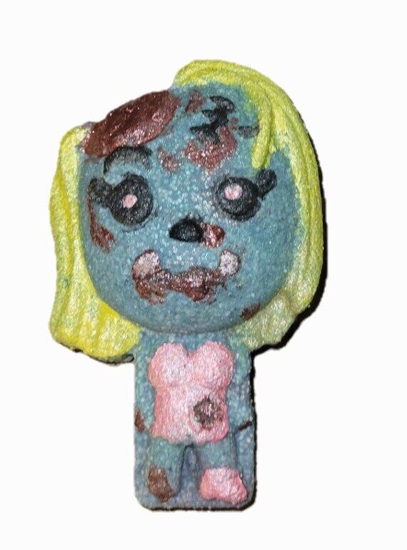 Handmade Artisan Zombie Bath Bombs: Guy or Gi...