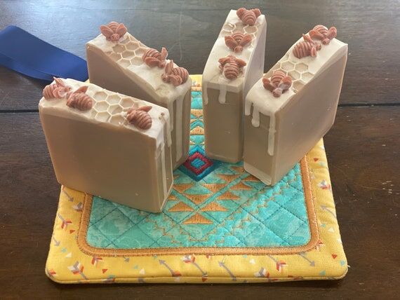 Honey Comb - Handmade Goat Milk Soap...