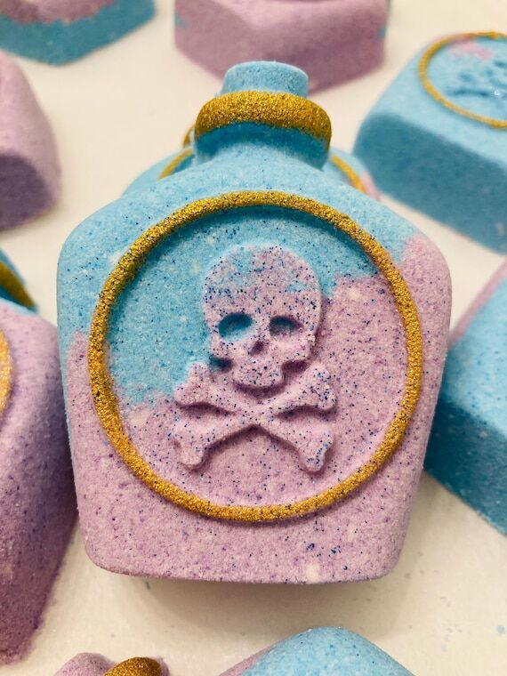 Halloween Potion Poison Bottle Bath Bomb, Dea...