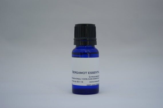 Organic Bergamot Essential Oil, Pure Essentia...