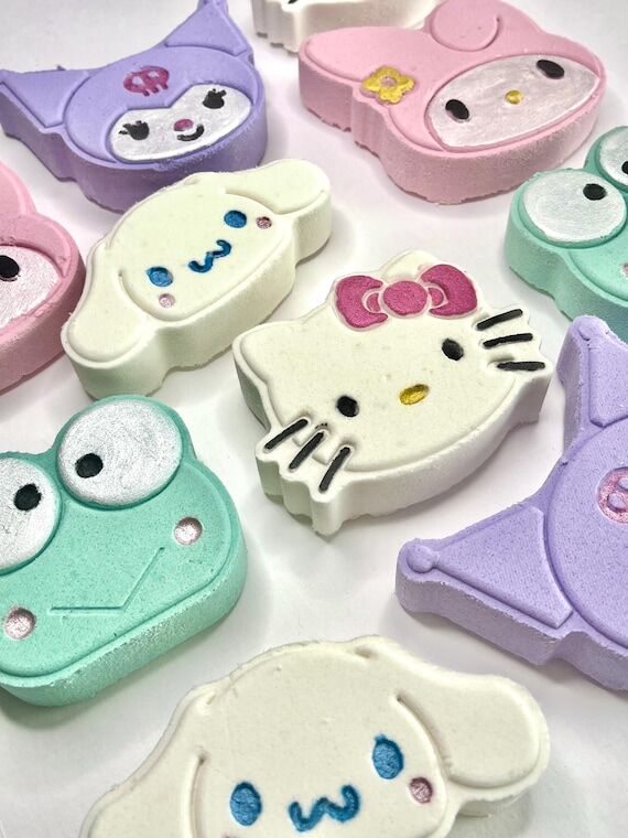 Surprise Toy Bath Bombs | Kitty & Friends, Sc...