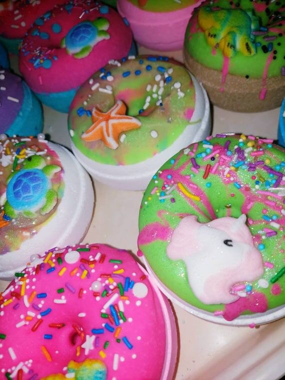Bulk Pack (15) Handmade Donut Bath Bombs: Fun...