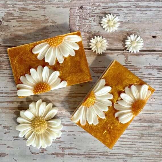 Golden Daisy Handmade Soap Bar - Luxurious Fl...