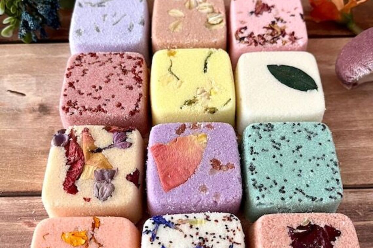 Laura Botanicals
