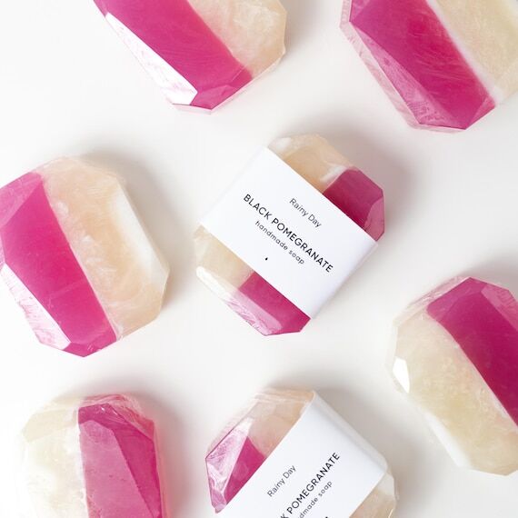 Black Pomegranate - Handmade Gemstone Soap - ...