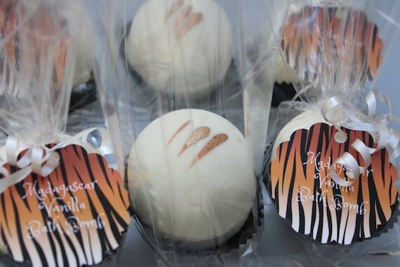 Madagascar Vanilla Bath Bomb...