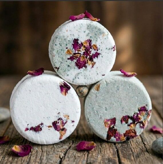 Aromatherapy Bath Bomb • Ylang Ylang & Lemo...