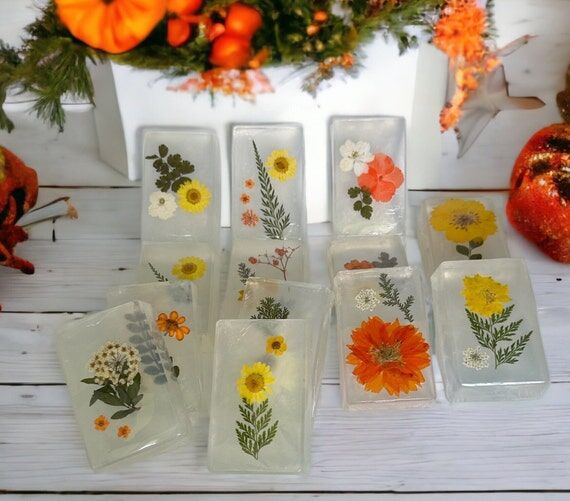 Pressed Flower Soap Bar: Handmade Floral Esse...