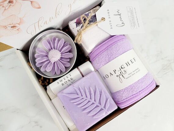 Lavender Spa Gift Box: Handmade Bath & Body S...