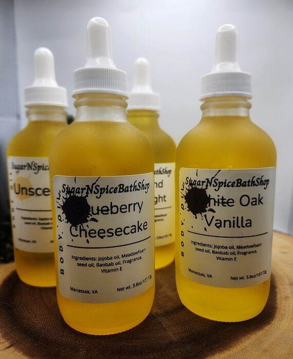 Body Oil | Lightweight Blend of Oils | Soft &...