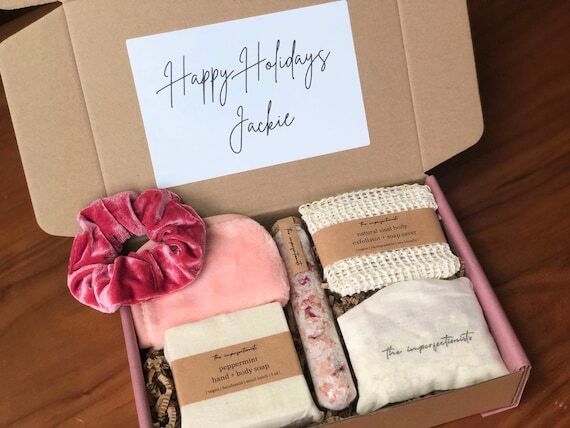Personalized Vegan Gift Box: Organic Self-Car...
