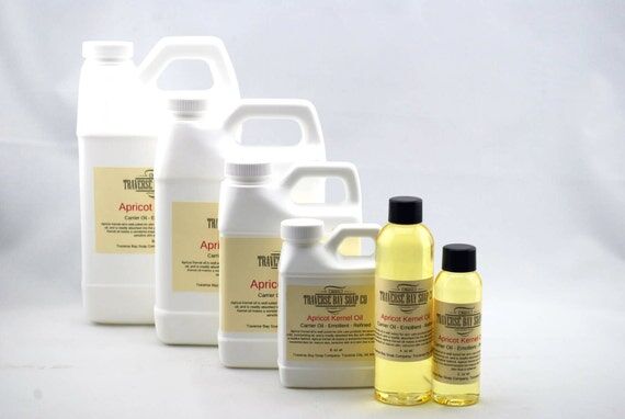 Apricot Kernel Oil. 16 oz, Soap making, lotio...