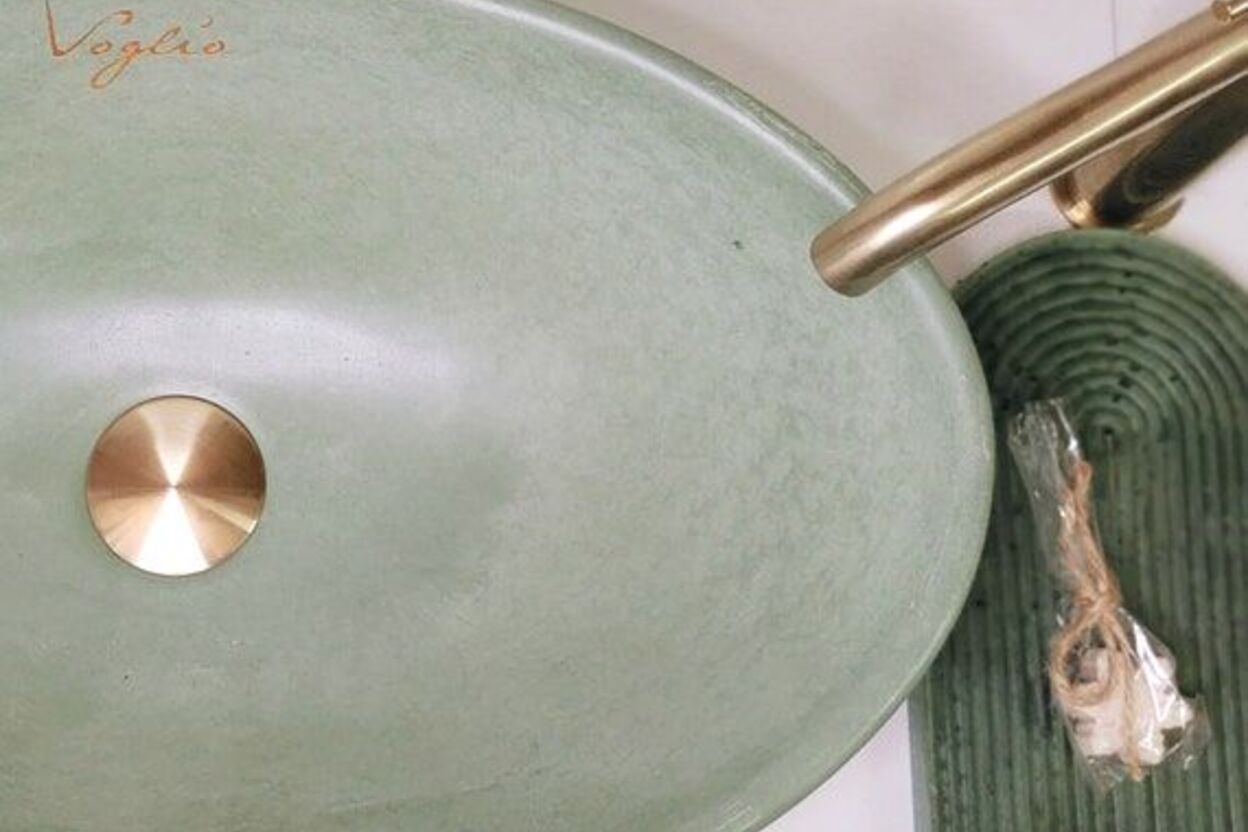 Voglio Bathroom Sinks