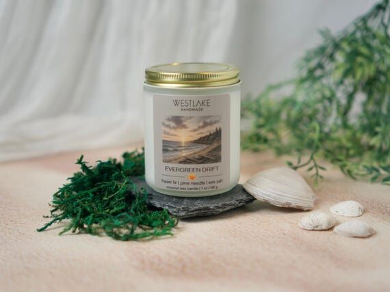 Evergreen Drift Scented Candle | Fraser Fir P...