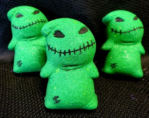 Oogie Boogie bath bomb - nightmare themed...
