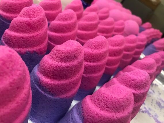 Unicorn Horn Bath Bomb - Toy Bath Bomb - Surp...