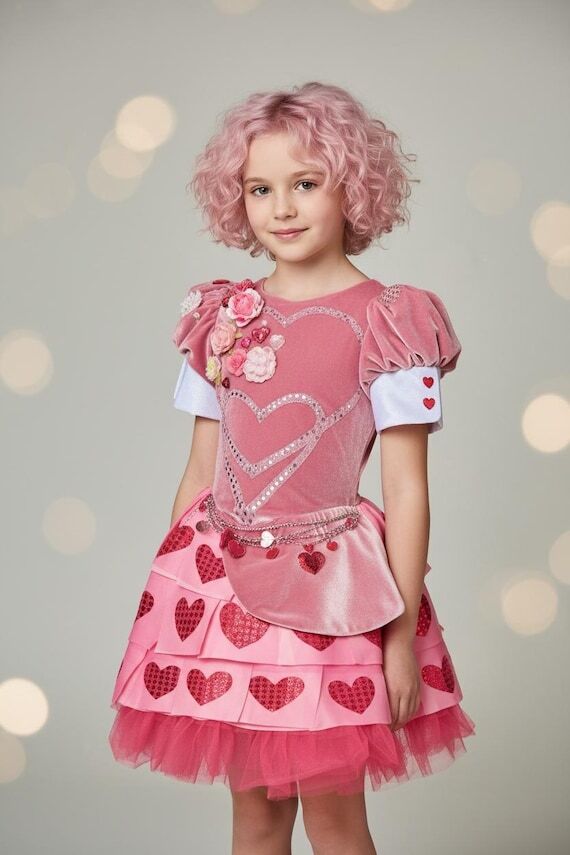 Descendants Queen of Hearts Costume girls Bri...