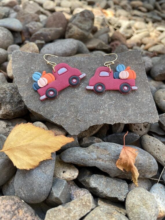 Vintage Truck Earrings: Autumn Pumpkin Patch ...