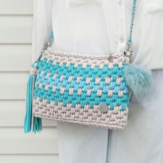 Small Mint Green Crossbody Bag: Crochet Ziper...